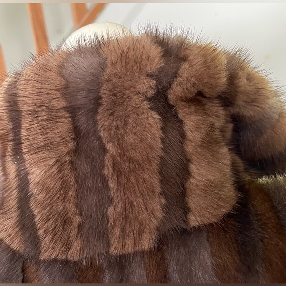 Mink fur vest NWT - Picture 9 of 10